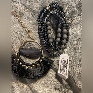 NWT- Stunning Natasha matching necklace and bracelet set
